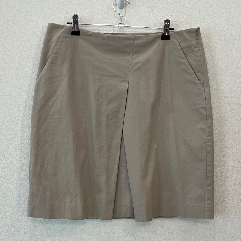 Ann Taylor Khaki Cotton Mini Skirt. Women’s sz6